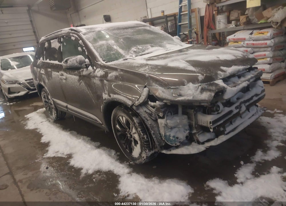 2018 MITSUBISHI OUTLANDER LE VIN: JA4AZ3A38JZ032769