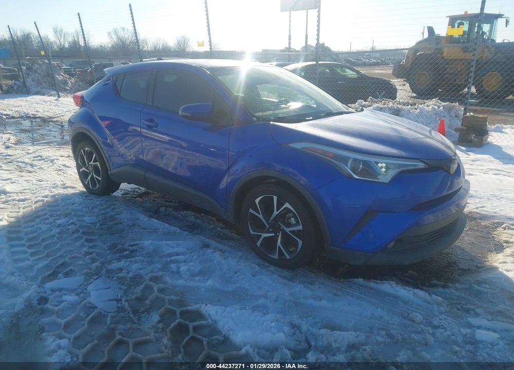 2018 TOYOTA C-HR XLE PREMIUM VIN: NMTKHMBX9JR043042