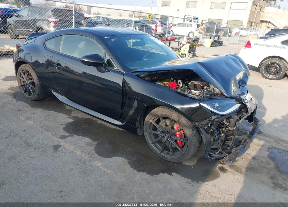 2024 TOYOTA GR86 PREMIUM VIN: JF1ZNBE11R8761176