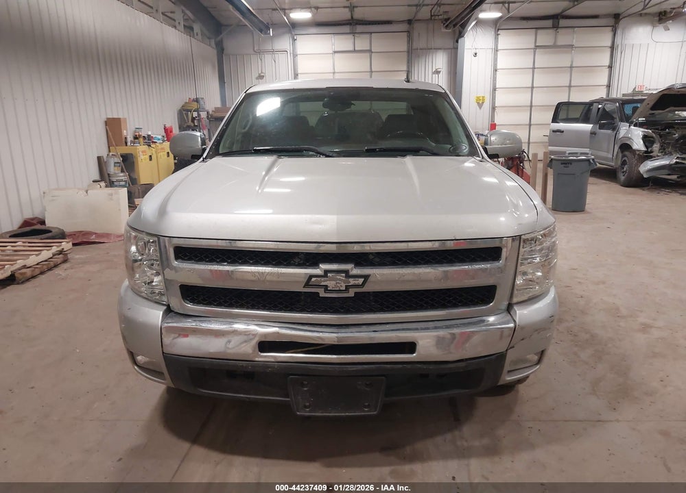 2011 CHEVROLET SILVERADO 1500 LT VIN: 3GCPKSE33BG375483