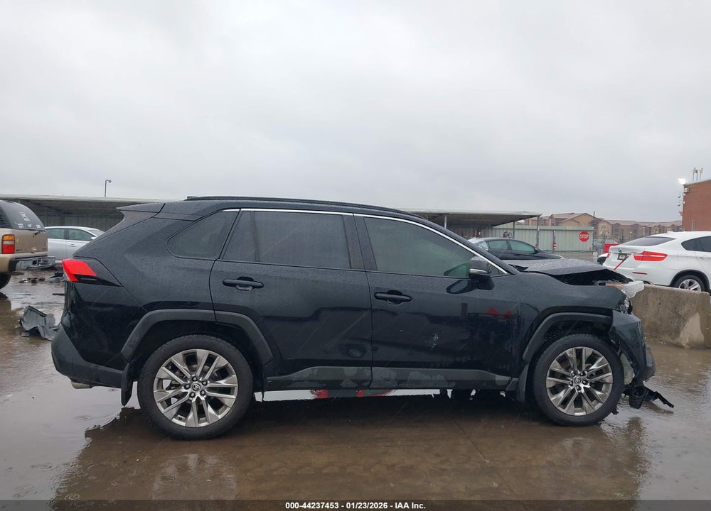 2020 TOYOTA RAV4 XLE PREMIUM VIN: JTMC1RFV8LD047954