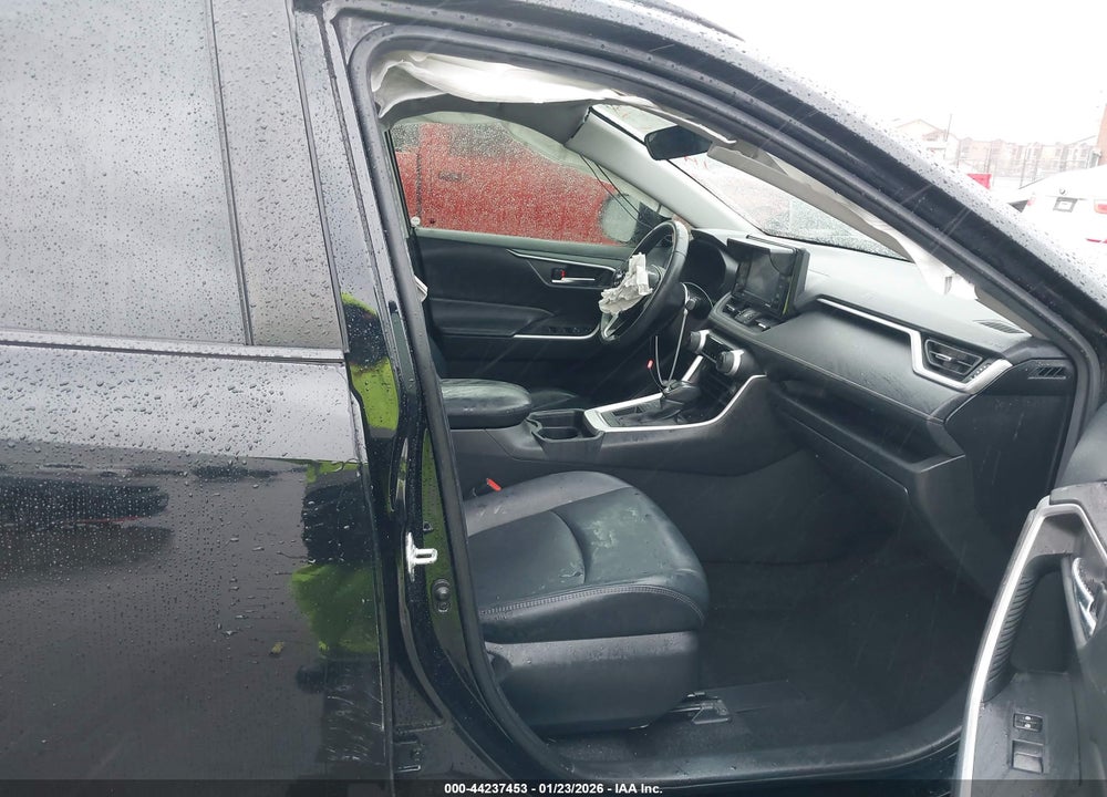 2020 TOYOTA RAV4 XLE PREMIUM VIN: JTMC1RFV8LD047954