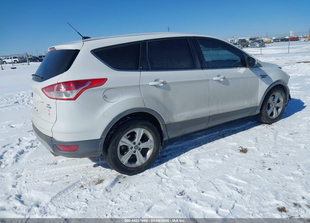 2015 FORD ESCAPE SE VIN: 1FMCU9GX9FUA42799