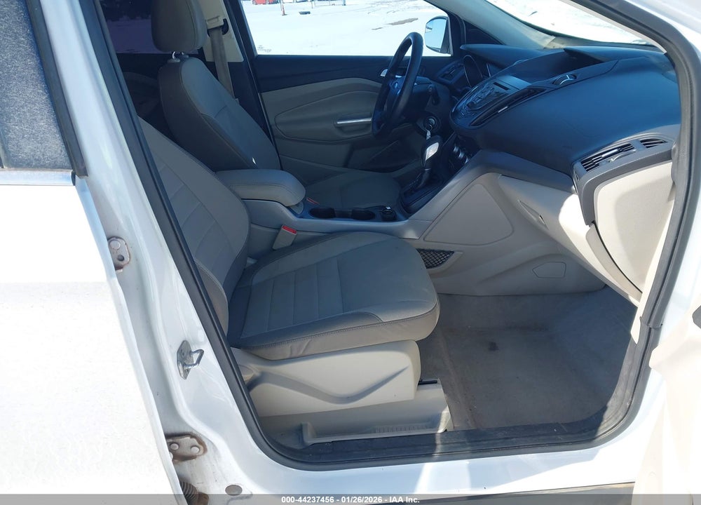 2015 FORD ESCAPE SE VIN: 1FMCU9GX9FUA42799