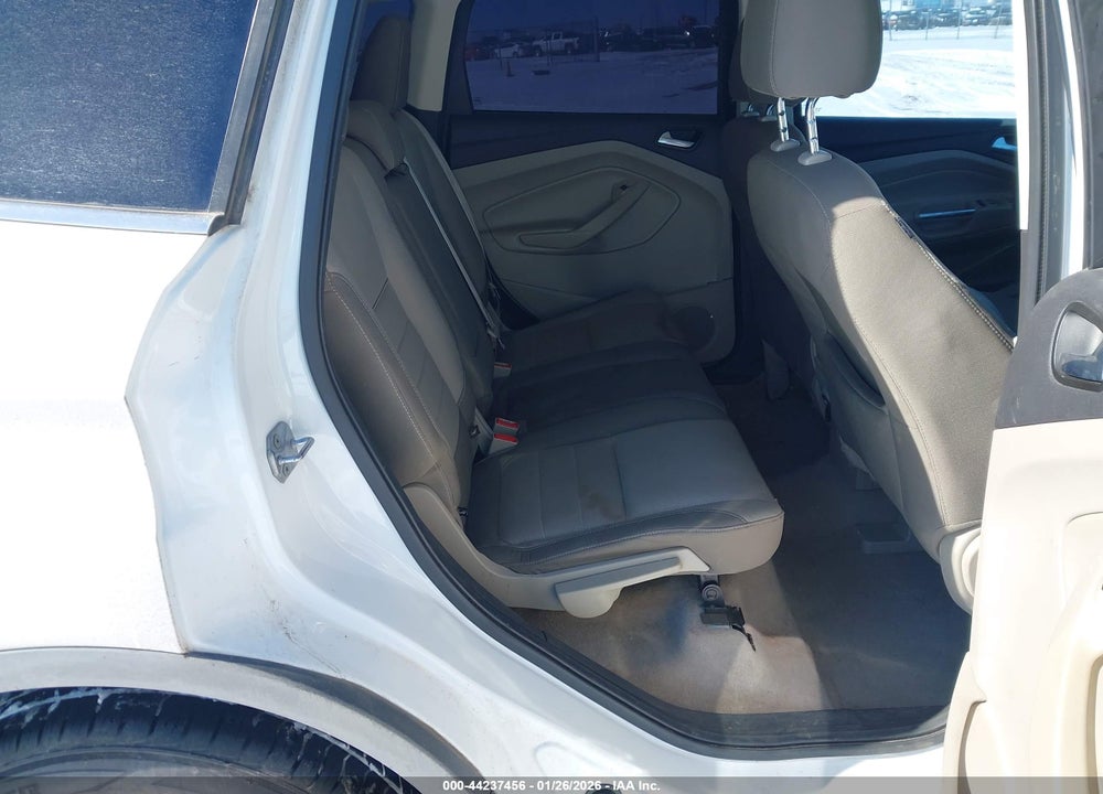 2015 FORD ESCAPE SE VIN: 1FMCU9GX9FUA42799