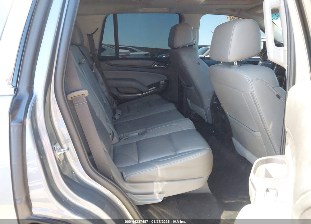 2018 CHEVROLET TAHOE LT VIN: 1GNSCBKC0JR284740