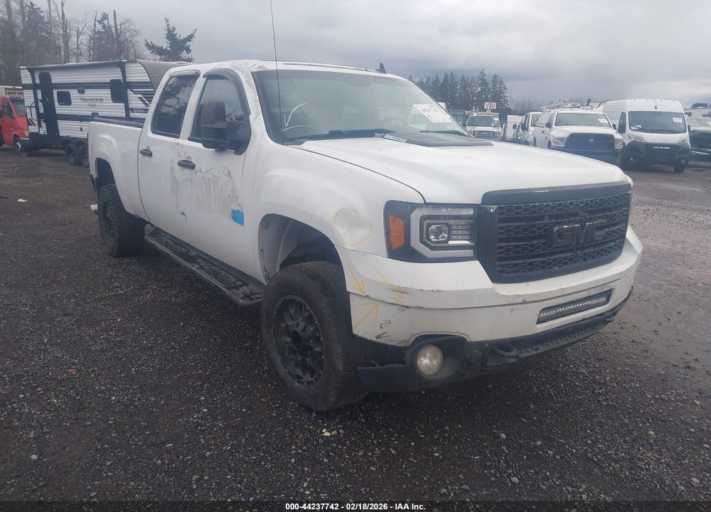2012 GMC SIERRA K2500 DENALI VIN: 1GT125E87CF196188