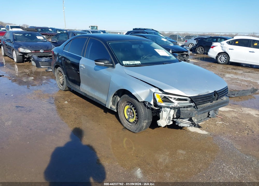 2013 VOLKSWAGEN JETTA 2.5L SE VIN: 3VWDX7AJXDM311898