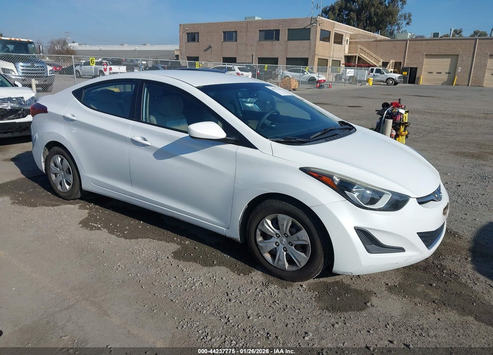 2016 HYUNDAI ELANTRA SE VIN: 5NPDH4AE5GH768078