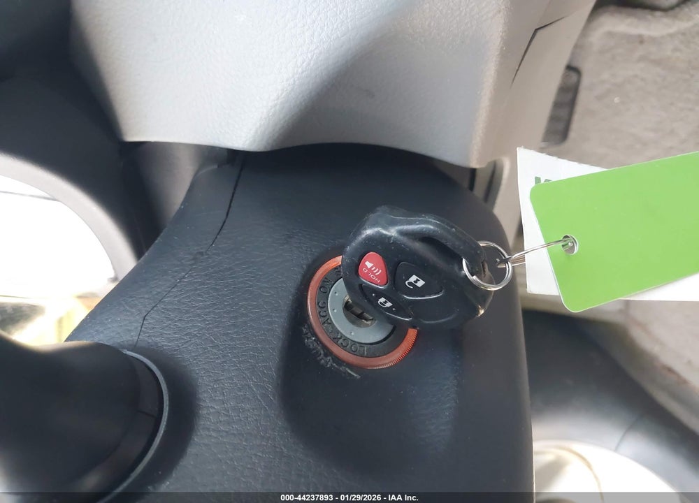 2008 TOYOTA RAV4 VIN: JTMZD33V686073841