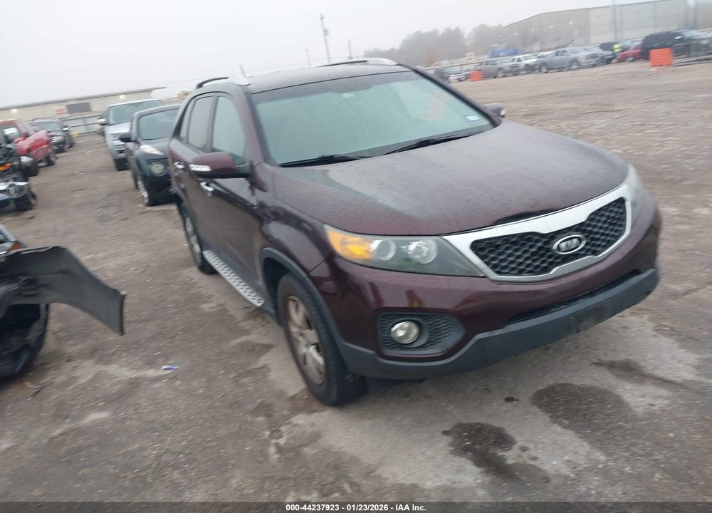 2012 KIA SORENTO LX VIN: 5XYKT4A67CG260064