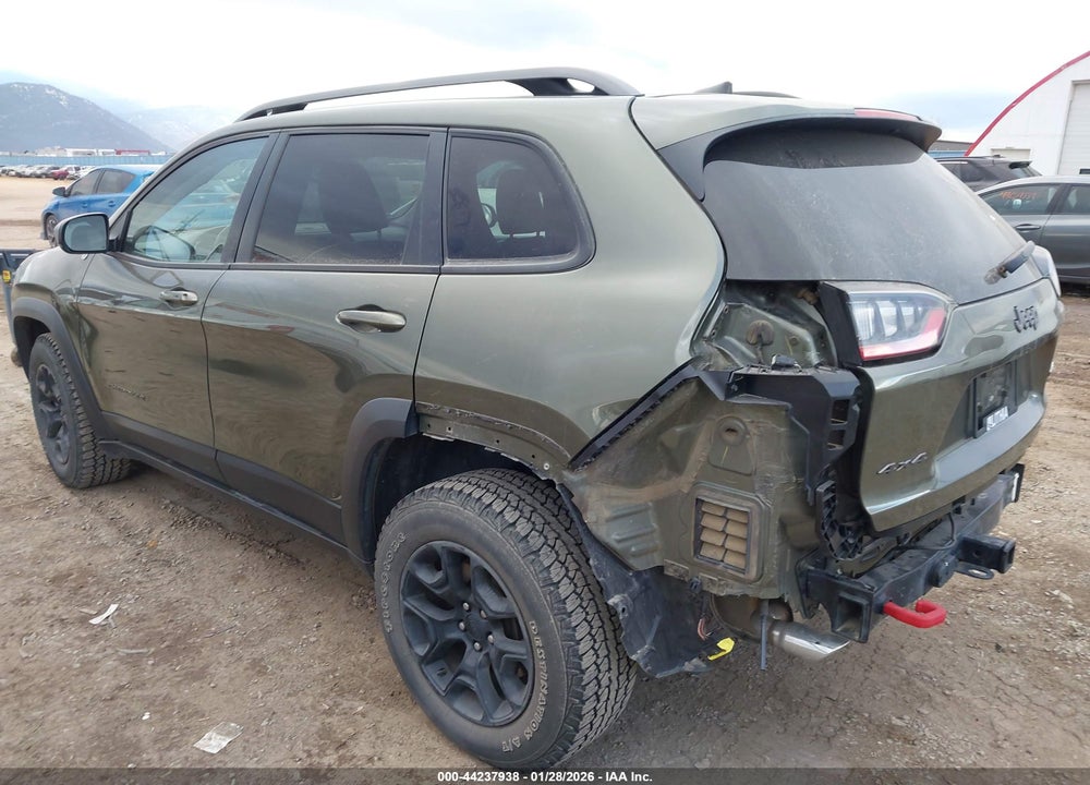 2019 JEEP CHEROKEE TRAILHAWK ELITE 4X4 VIN: 1C4PJMBX6KD329908
