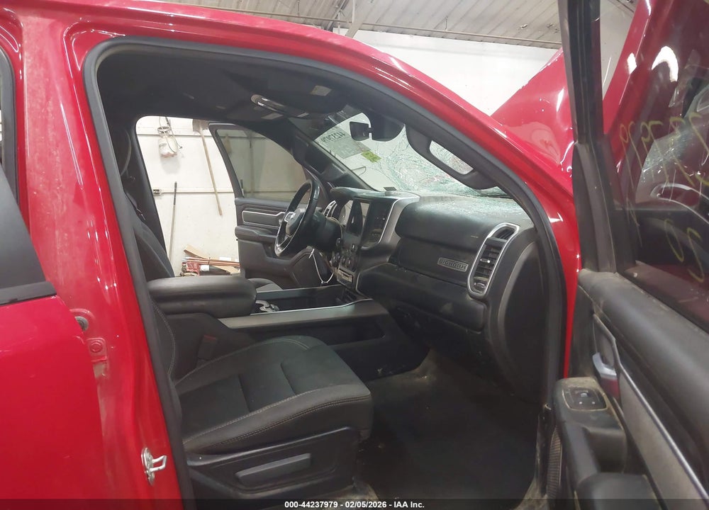 2020 RAM 1500 BIG HORN  4X4 5'7 BOX VIN: 1C6SRFFT1LN183426