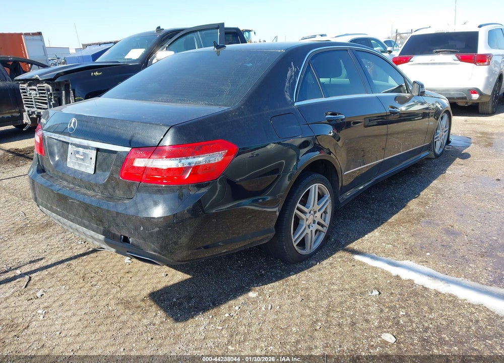 2010 MERCEDES-BENZ E 550 VIN: WDDHF7CB0AA148979