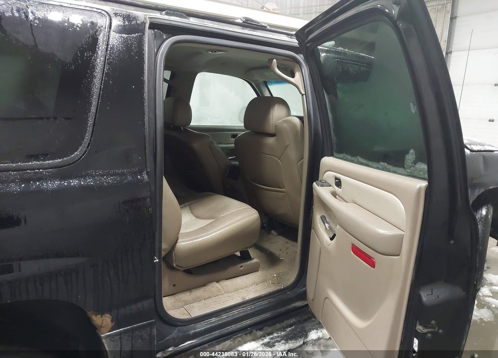 2006 GMC YUKON XL 1500 DENALI VIN: 1GKFK66U76J137249