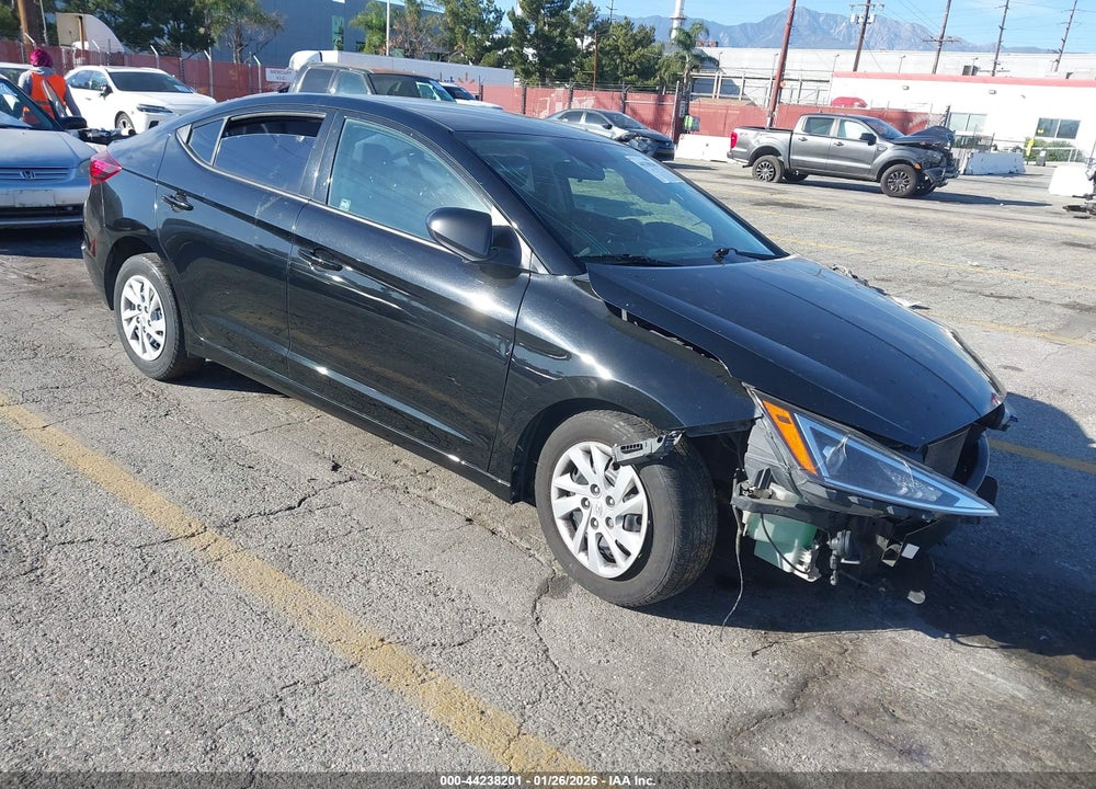 2020 HYUNDAI ELANTRA SE VIN: 5NPD74LF2LH602572