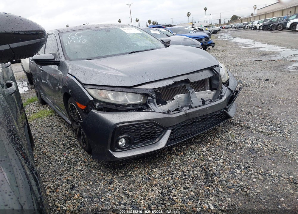 2018 HONDA CIVIC SPORT VIN: SHHFK7H43JU407011