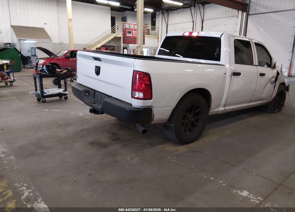 2018 RAM 1500 TRADESMAN  4X2 5'7 BOX VIN: 3C6RR6KG2JG230072