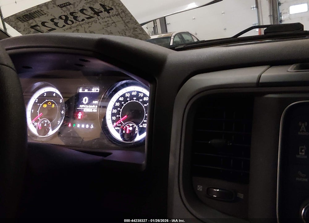 2018 RAM 1500 TRADESMAN  4X2 5'7 BOX VIN: 3C6RR6KG2JG230072