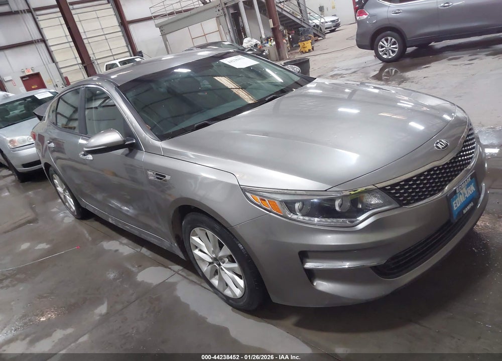 2016 KIA OPTIMA EX VIN: 5XXGU4L34GG023189
