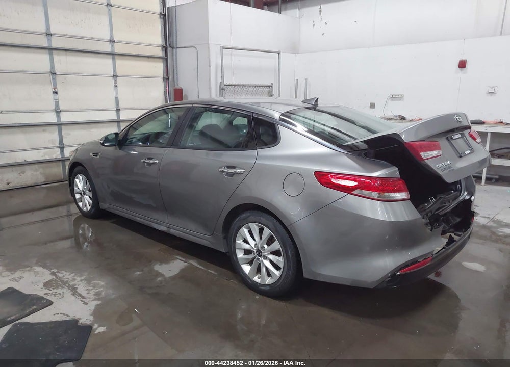 2016 KIA OPTIMA EX VIN: 5XXGU4L34GG023189