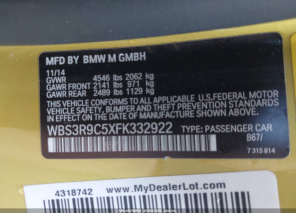 2015 BMW M4 VIN: WBS3R9C5XFK332922