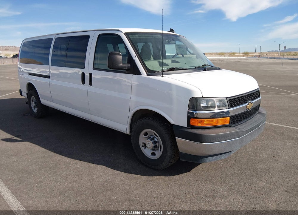 2017 CHEVROLET EXPRESS 3500 LT VIN: 1GAZGPFG1H1311502