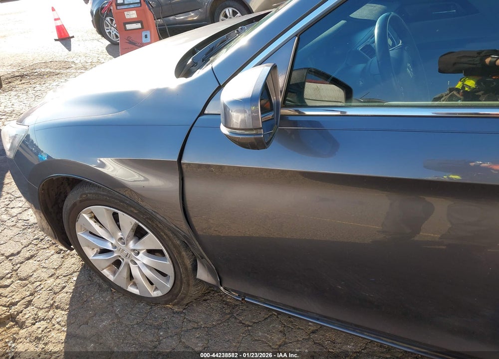 2013 HONDA ACCORD EX-L V-6 VIN: 1HGCR3F87DA007949