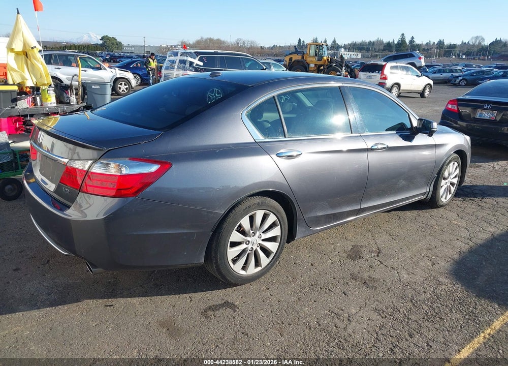 2013 HONDA ACCORD EX-L V-6 VIN: 1HGCR3F87DA007949