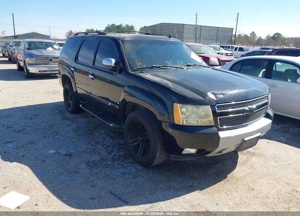 2007 CHEVROLET TAHOE LT VIN: 1GNFC13007R303487