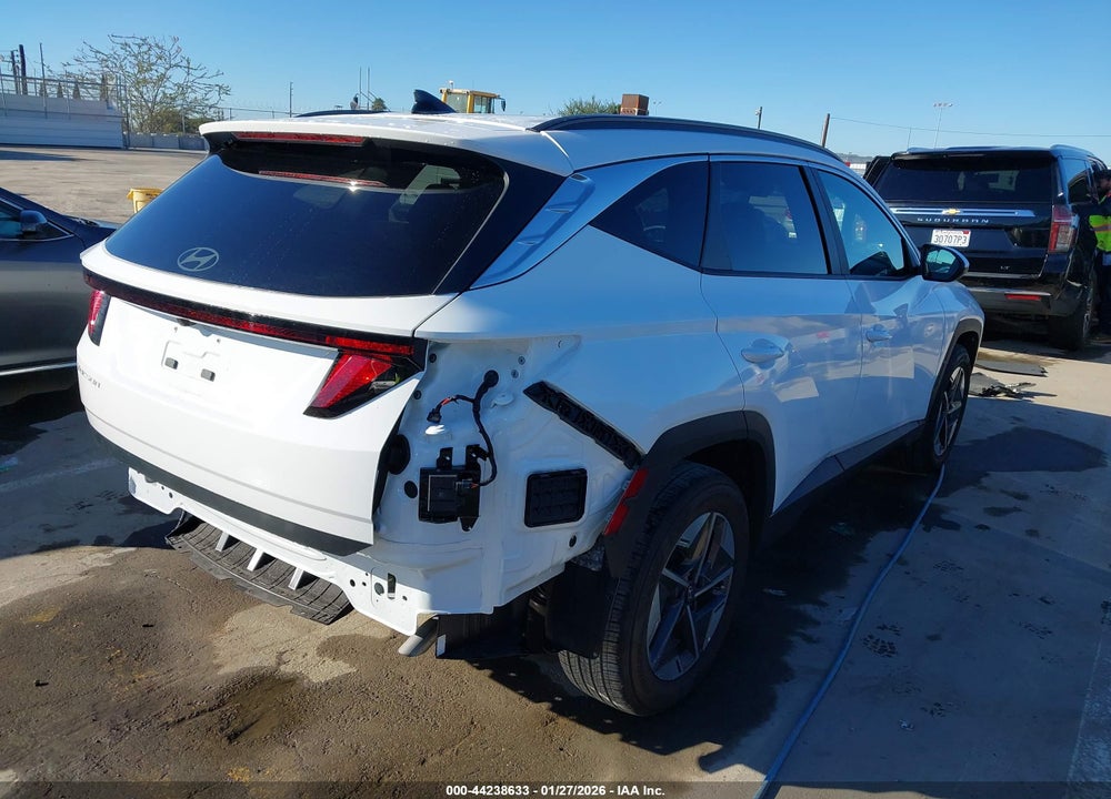 2025 HYUNDAI TUCSON SEL VIN: 5NMJB3DE0SH590774