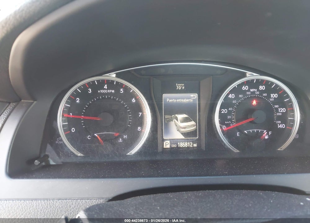 2015 TOYOTA CAMRY SE VIN: 4T1BF1FKXFU092365