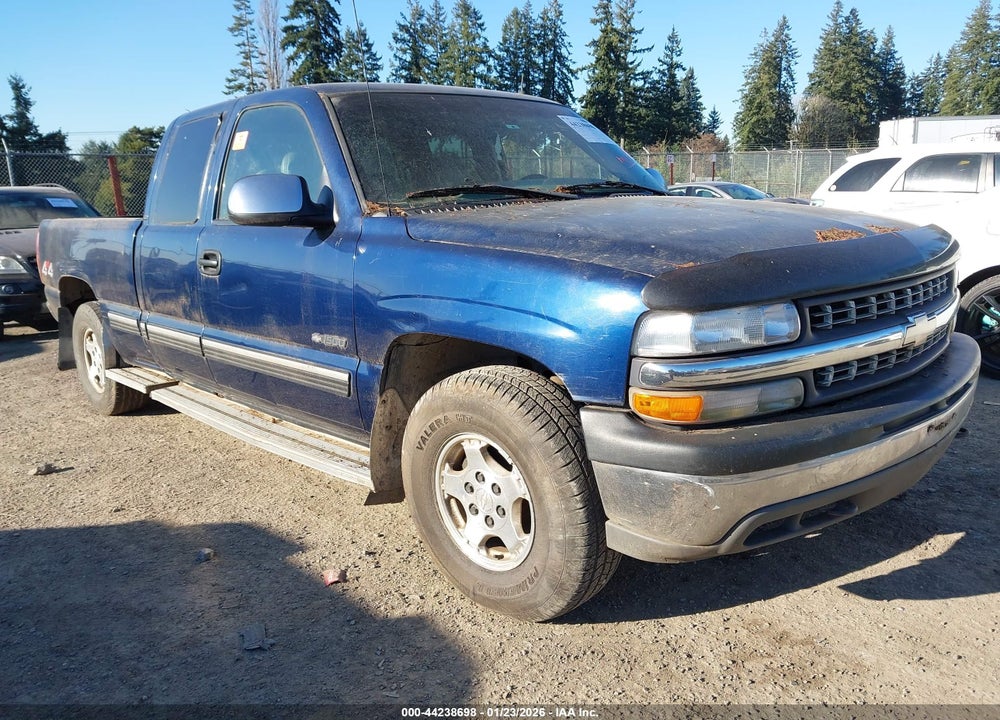 2001 CHEVROLET SILVERADO 1500 LS/LT VIN: 2GCEK19T811119648