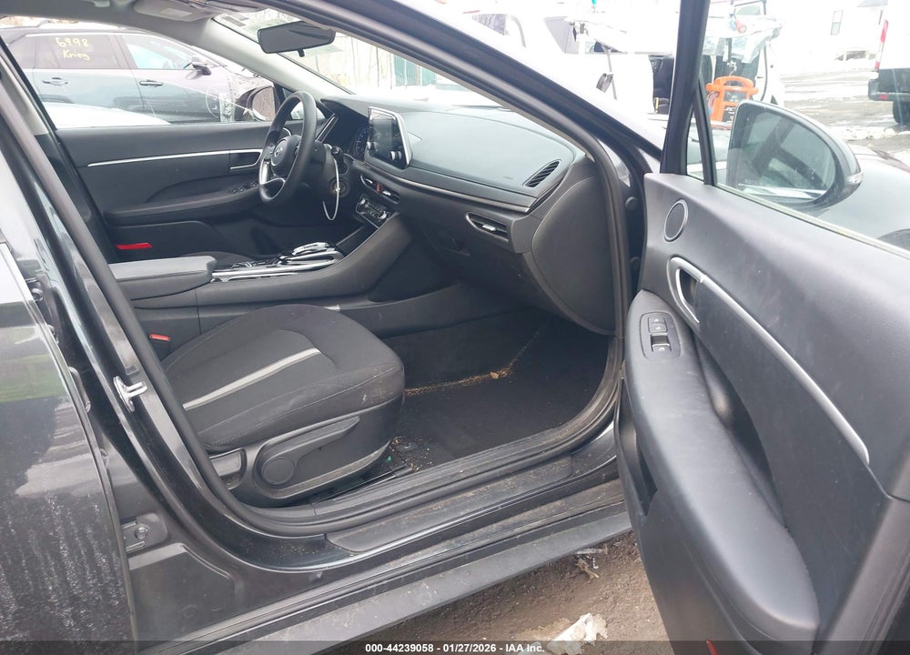 2023 HYUNDAI SONATA SE VIN: KMHL24JA2PA258364