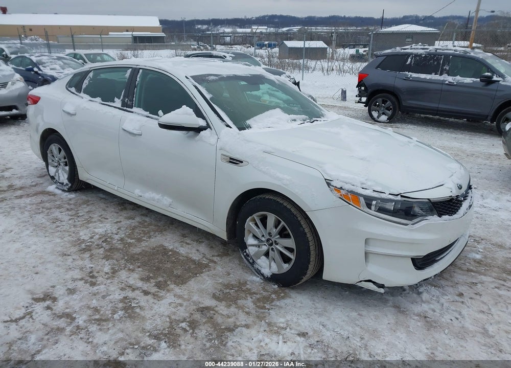 2016 KIA OPTIMA LX VIN: KNAGT4L32G5091303