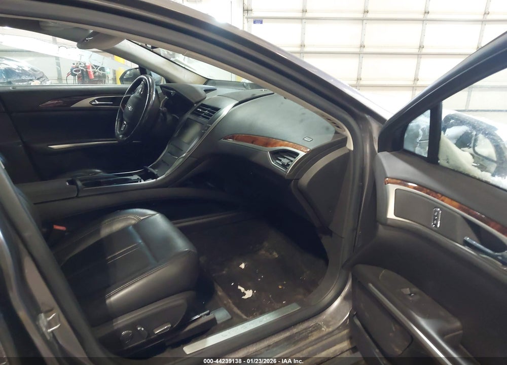 2014 LINCOLN MKZ VIN: 3LN6L2JK2ER827448