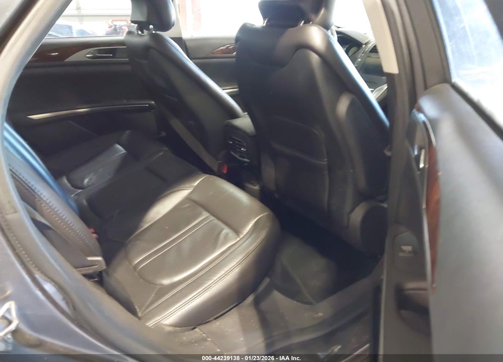2014 LINCOLN MKZ VIN: 3LN6L2JK2ER827448