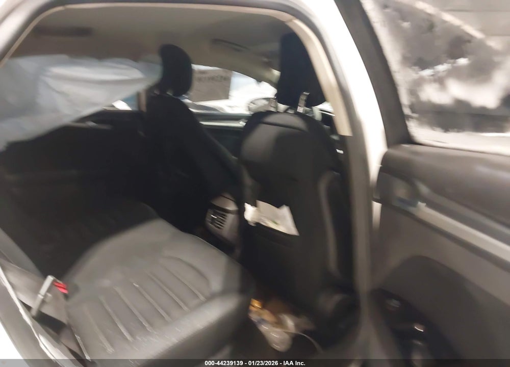 2014 FORD FUSION SE VIN: 1FA6P0H73E5352612
