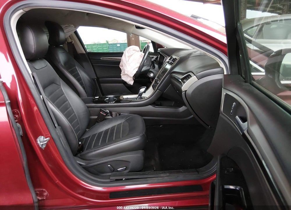 2016 FORD FUSION SE VIN: 3FA6P0HD0GR356834