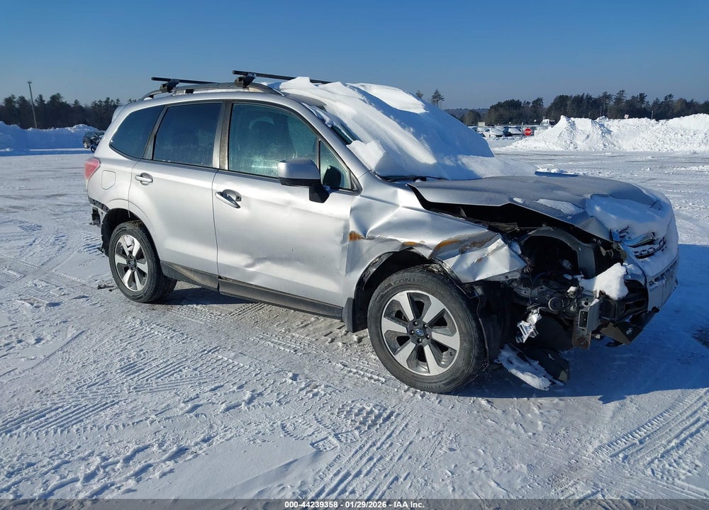 2017 SUBARU FORESTER 2.5I PREMIUM VIN: JF2SJAEC3HG809091