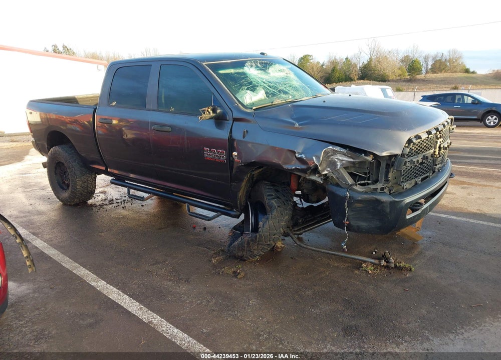 2014 RAM 2500 TRADESMAN VIN: 3C6UR5CL8EG294414