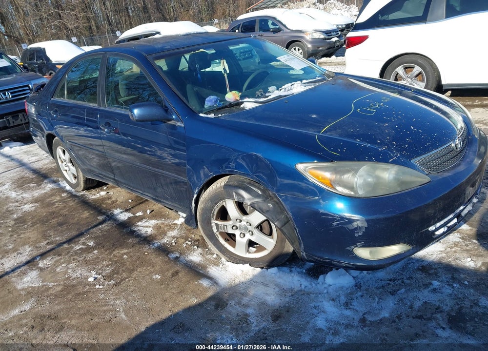 2002 TOYOTA CAMRY SE VIN: 4T1BE32K62U619977