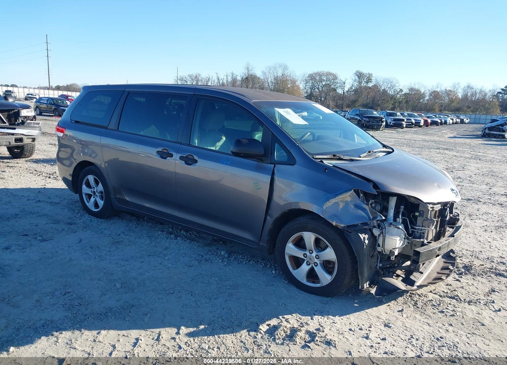 2011 TOYOTA SIENNA BASE V6 VIN: 5TDZK3DC3BS168691