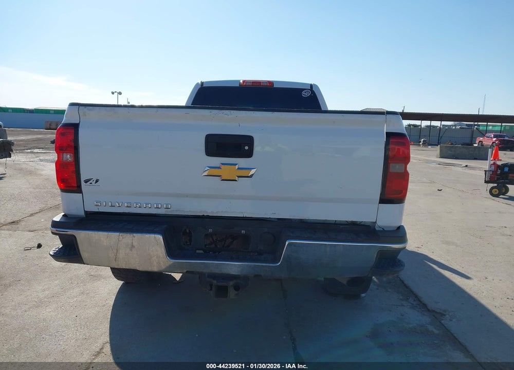 2018 CHEVROLET SILVERADO 2500HD WT VIN: 1GC2KUEGXJZ159511