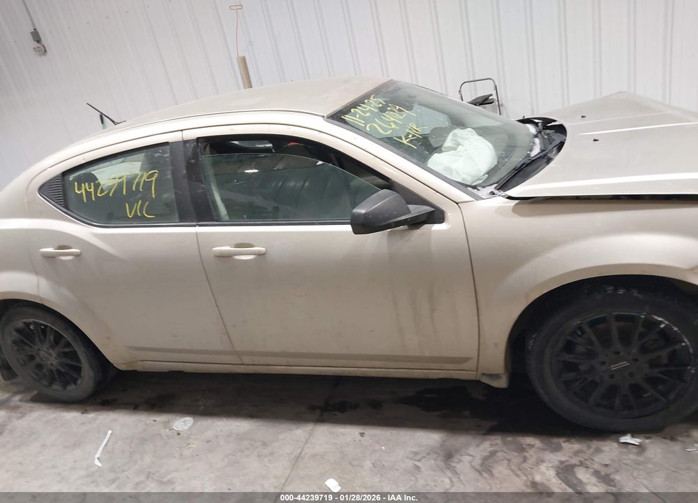 2010 DODGE AVENGER SXT VIN: 1B3CC4FB0AN122044