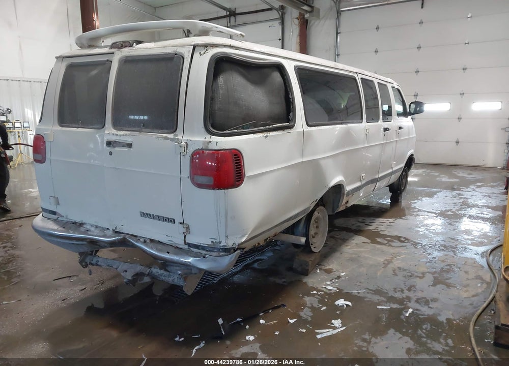 2000 DODGE RAM WAGON 3500 VIN: 2B5WB35Z4YK166747