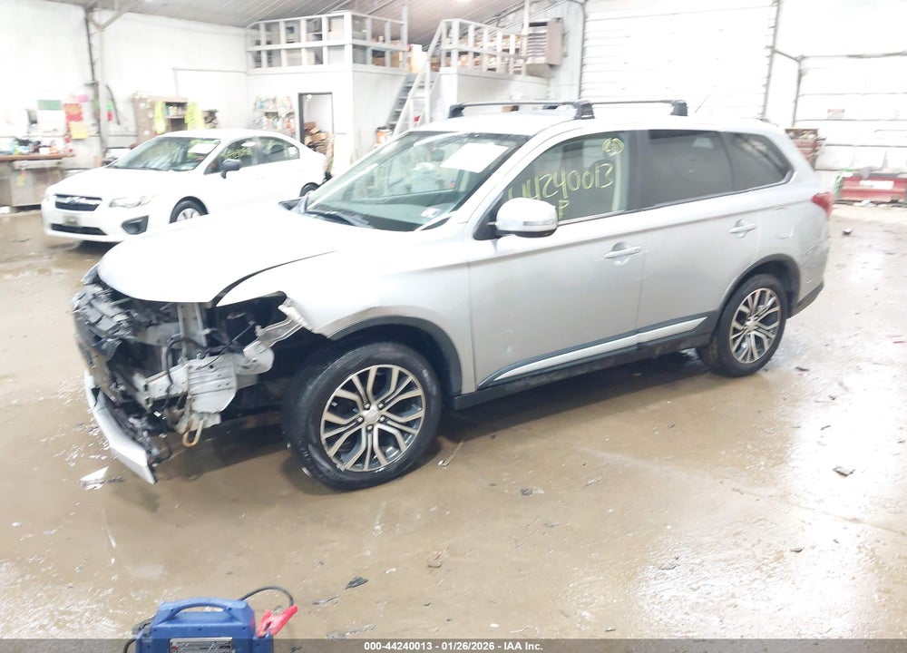 2016 MITSUBISHI OUTLANDER ES/SE/SEL VIN: JA4AZ3A32GZ016558