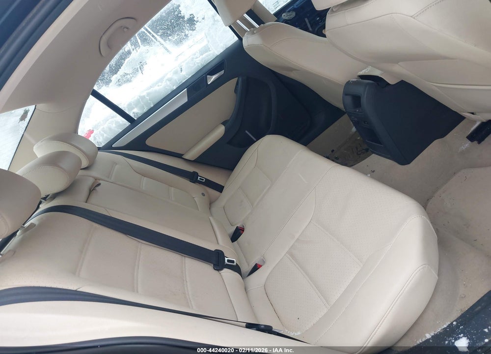 2013 VOLKSWAGEN JETTA 2.5L SE VIN: 3VWDP7AJ9DM449108