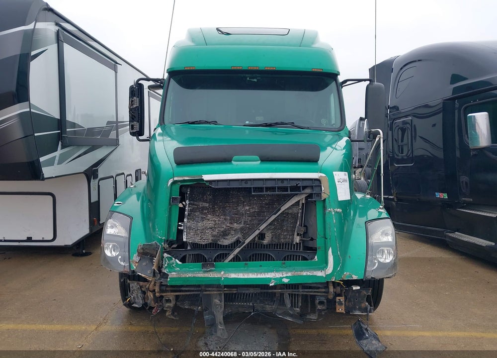2006 VOLVO VN VNL VIN: 4V4NC9GH86N419095