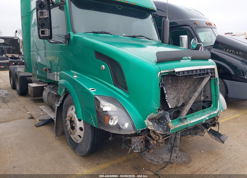 2006 VOLVO VN VNL VIN: 4V4NC9GH86N419095